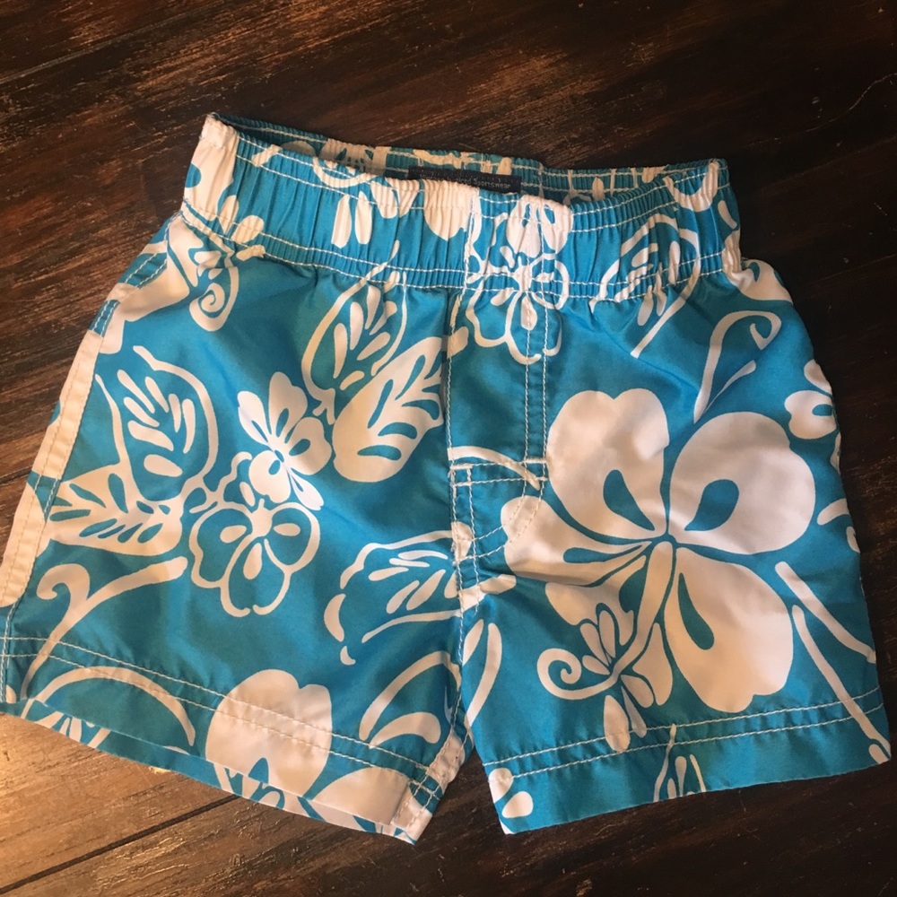 Baby’s swim suit